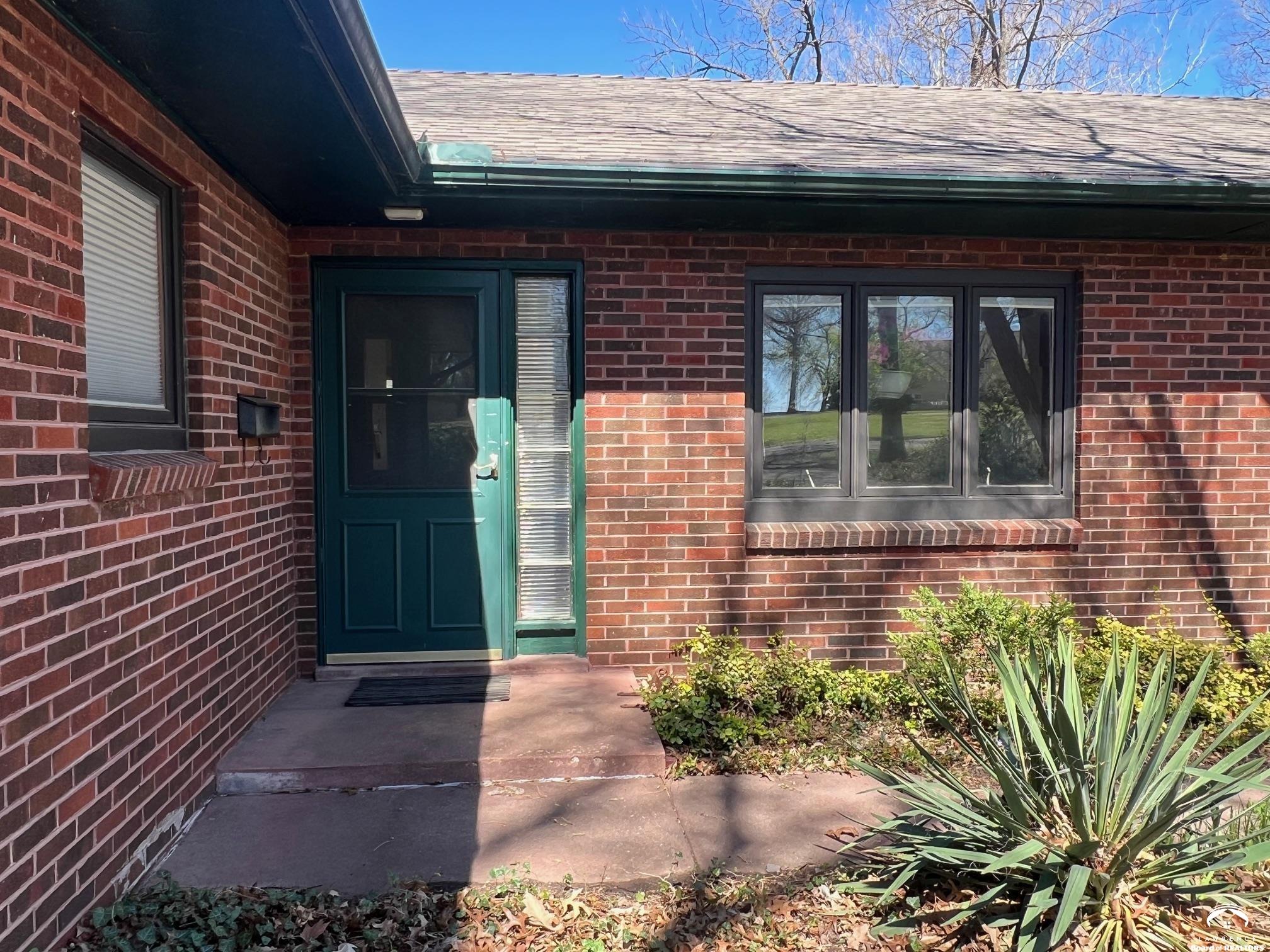 3 Westwood Road Lawrence, KS 66044 - Photo 10 of 94