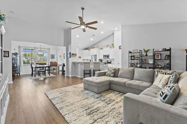 $398,000 | 116 Stagecoach Avenue, Summerville, SC 29486