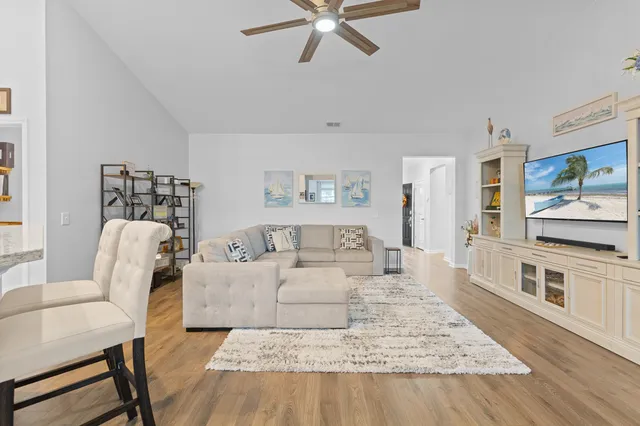 $398,000 | 116 Stagecoach Avenue, Summerville, SC 29486