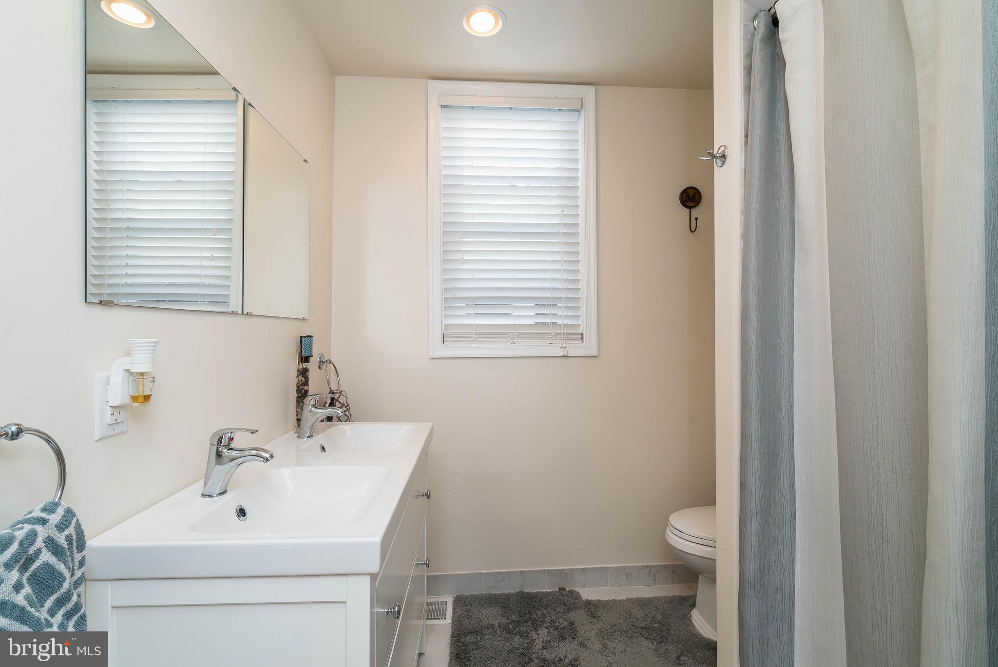 1223 Marlyn Road Philadelphia, PA 19151 - Photo 19 of 25 Gallery Image 19