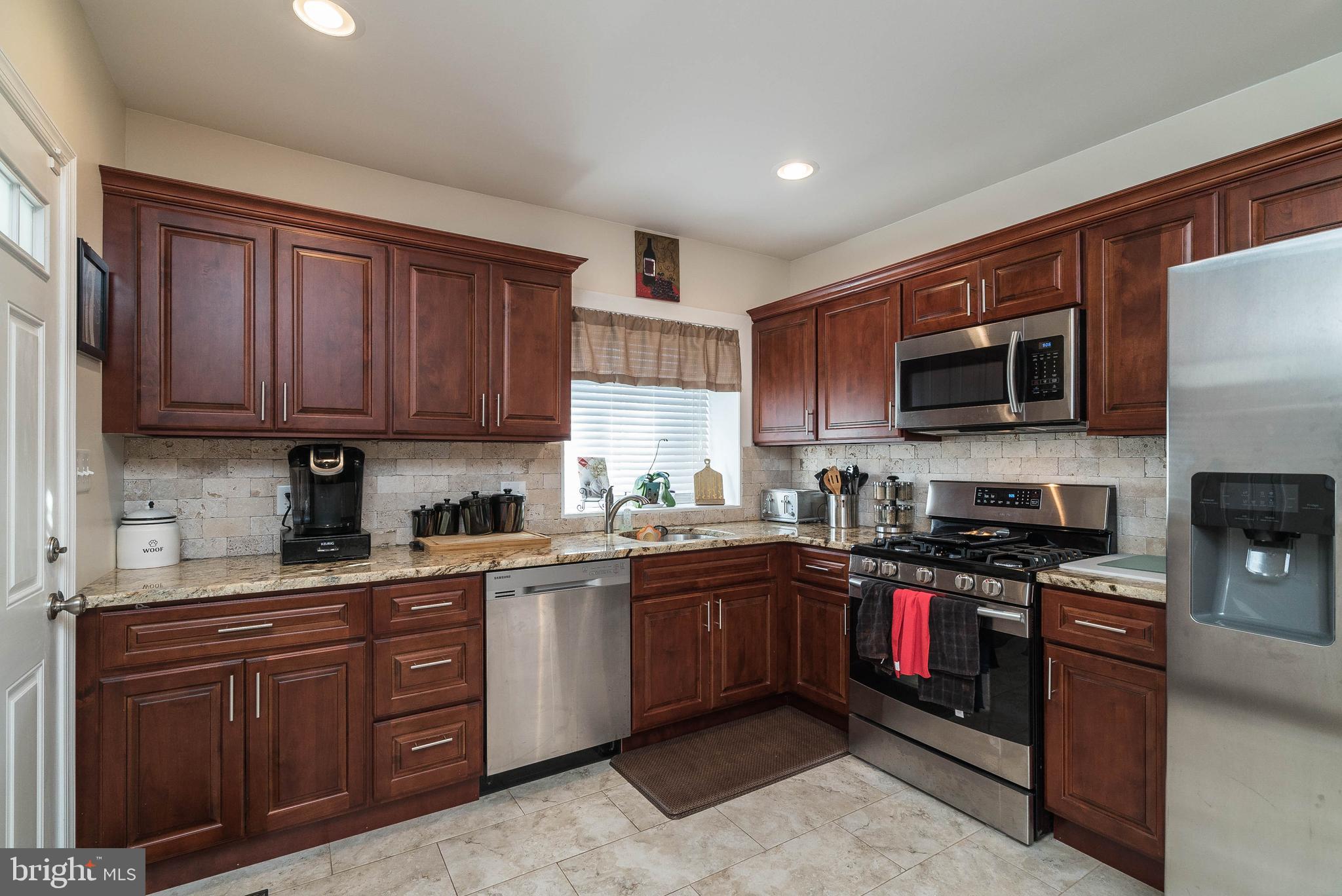 1223 Marlyn Road Philadelphia, PA 19151 - Photo 10 of 25 Gallery Image 10