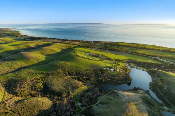 $70,000,000 | 1000 Calle Real, Goleta, CA 93117