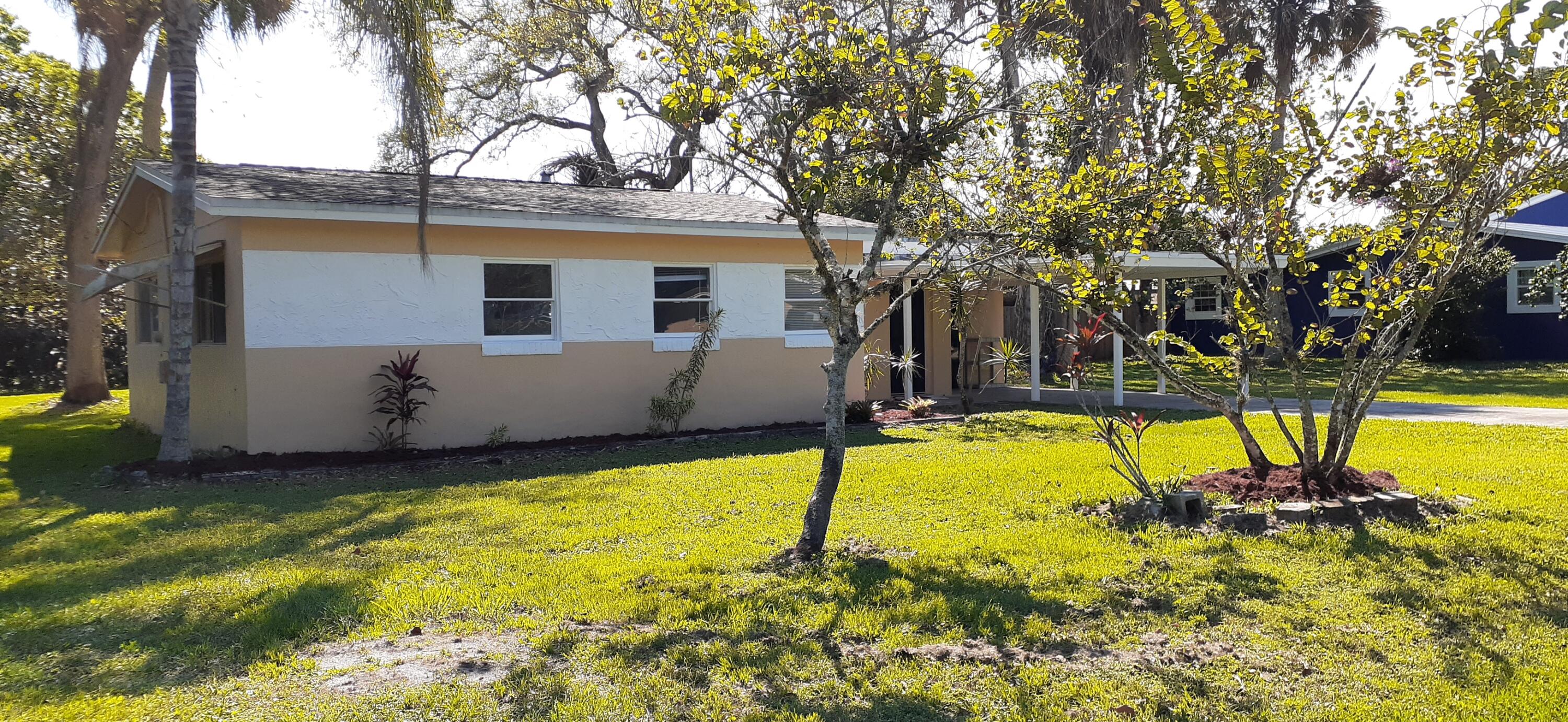 7407 Roberts Road Fort Pierce, FL 34951 - Photo 3 of 24 20210226_135648