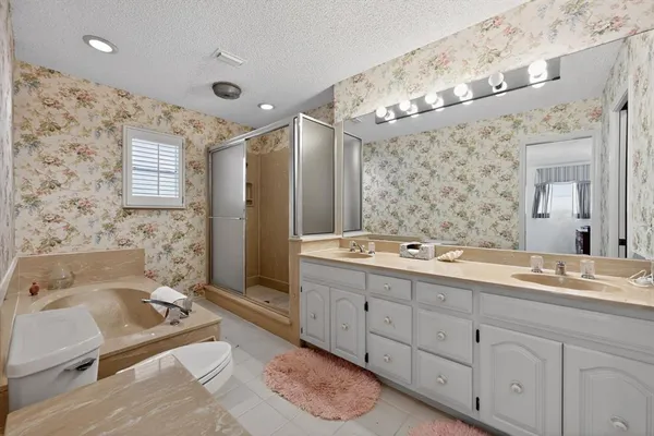 $349,000 | 704 Castlewood Lane, Arlington, TX 76012