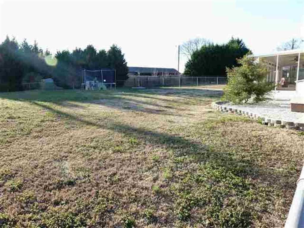 220 Maple Drive Anderson, SC 29621 - Photo 4 of 24