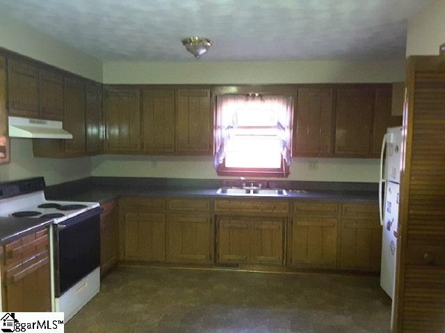 3384 Stone Station Road Spartanburg, SC 29306 - Photo 5 of 14 Gallery Image 5