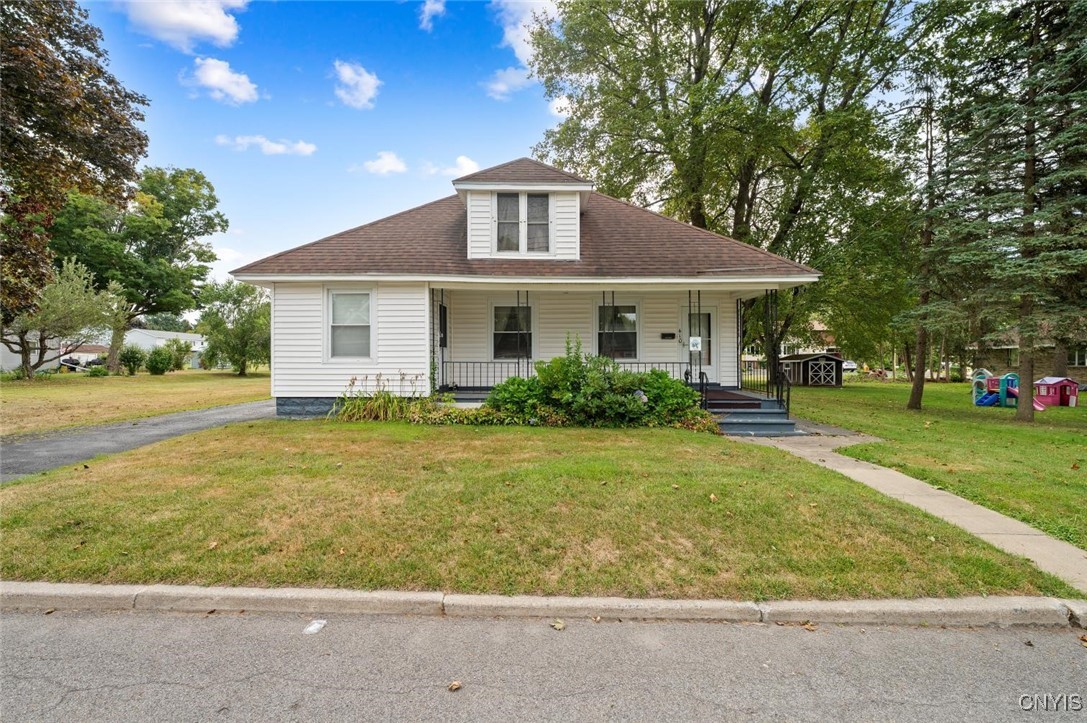 410 Utica Road Utica, NY 13502 - Photo 2 of 30