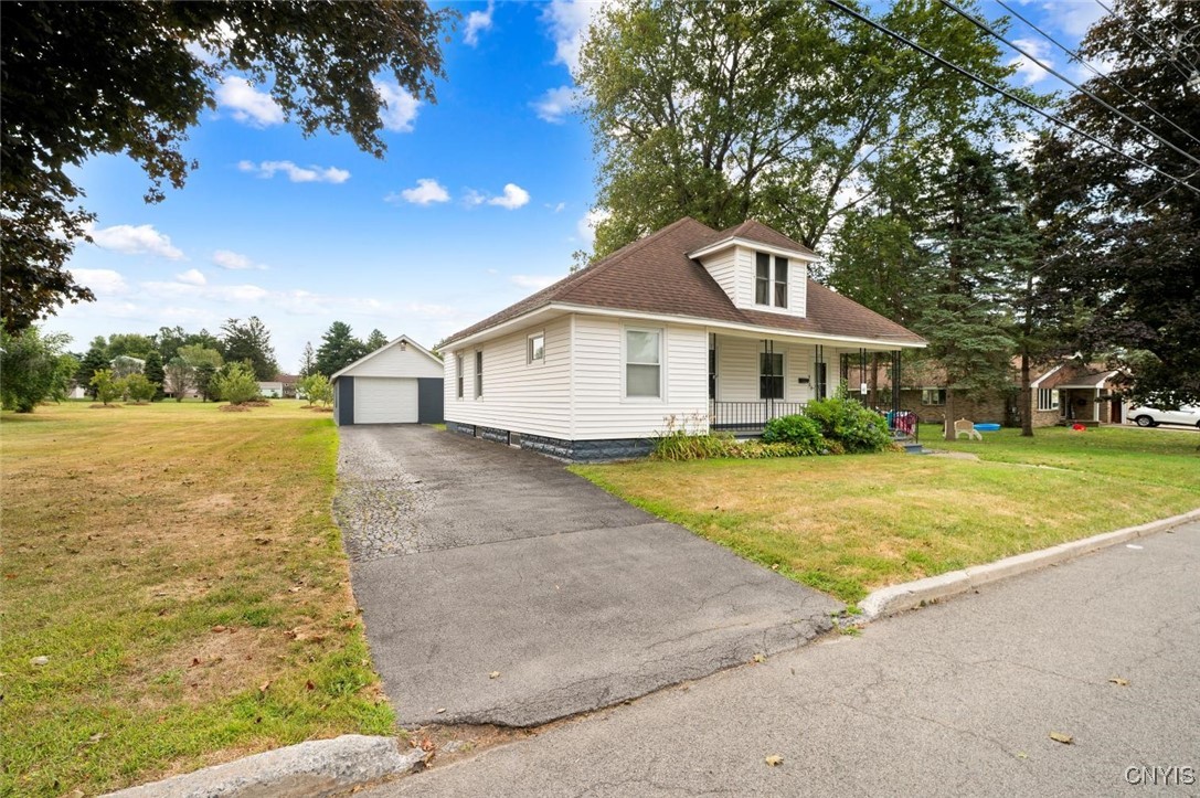 410 Utica Road Utica, NY 13502 - Photo 3 of 30