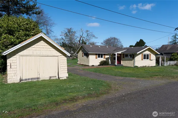 $320,000 | 1707 258th Place, Ocean Park, WA 98640