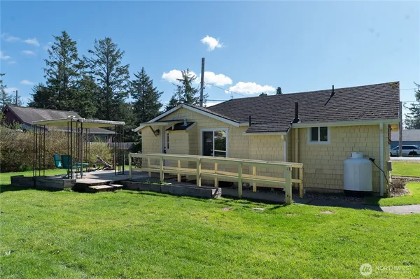 $320,000 | 1707 258th Place, Ocean Park, WA 98640