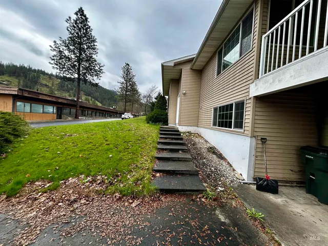 $395,000 | 12686 Laqa Avenue, Orofino, ID 83544