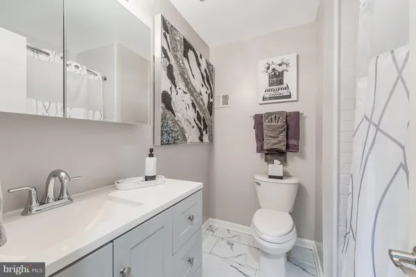 $1,050,000 | 9812 Betteker Lane, Potomac, MD 20854