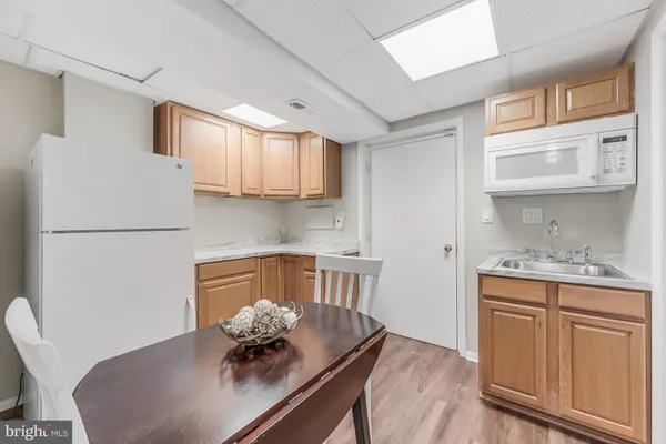 $1,050,000 | 9812 Betteker Lane, Potomac, MD 20854