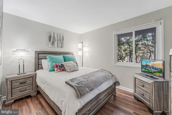 $1,050,000 | 9812 Betteker Lane, Potomac, MD 20854