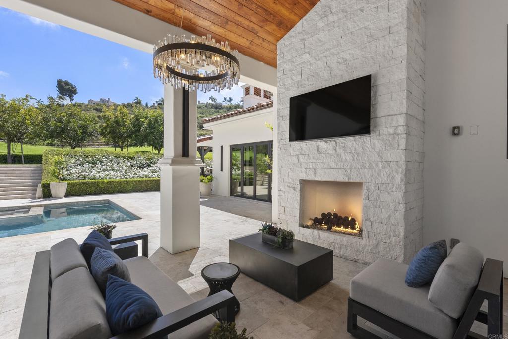 14296 Dalia Drive Rancho Santa Fe, CA 92067 - Photo 8 of 70