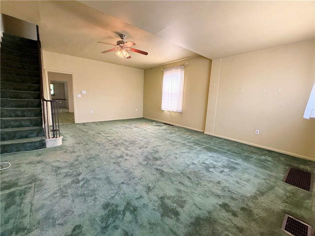 301 Main Street Lyndora, PA 16045 - Photo 10 of 26 Living Room