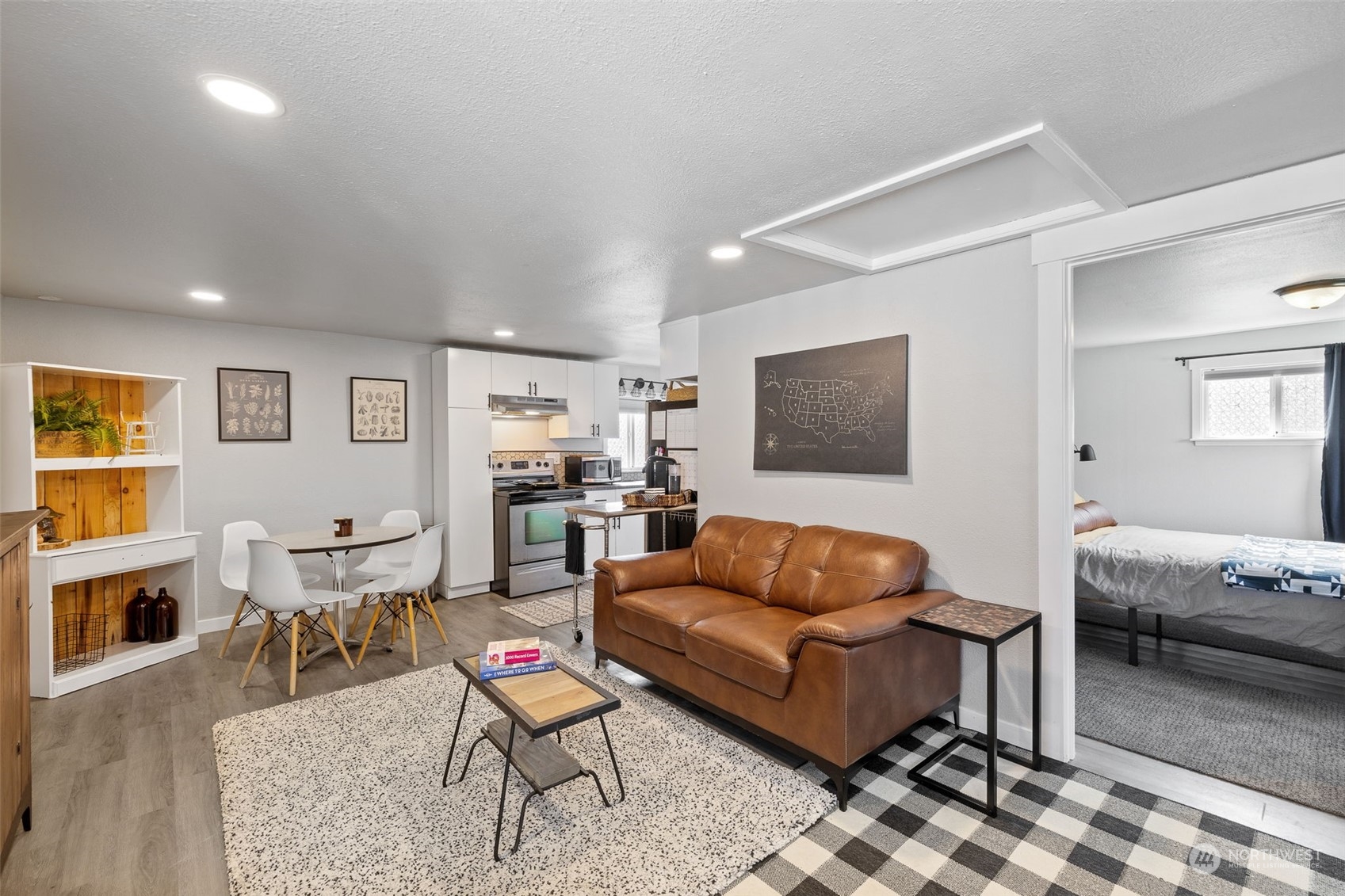1601 Virginia Avenue Everett, WA 98201 - Photo 19 of 30 a living room with furniture and wooden floor