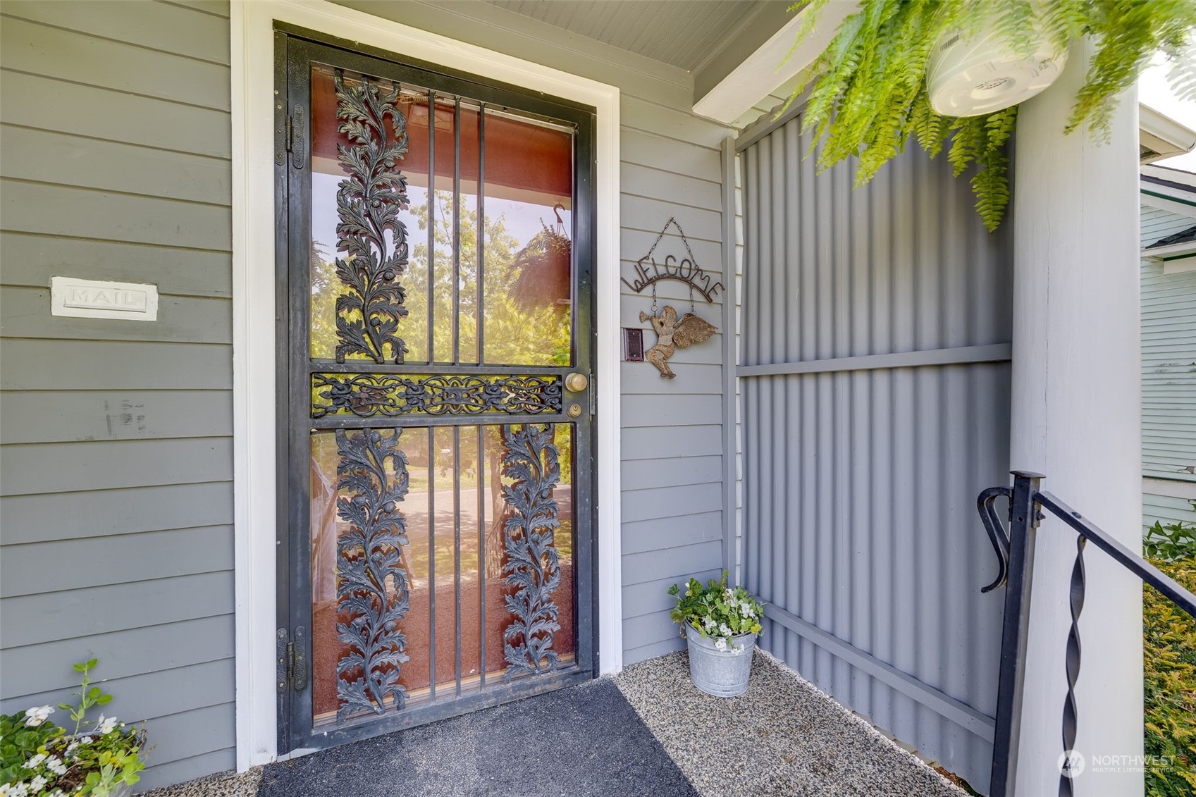 1601 Virginia Avenue Everett, WA 98201 - Photo 3 of 30 a view of a house with a potted plant