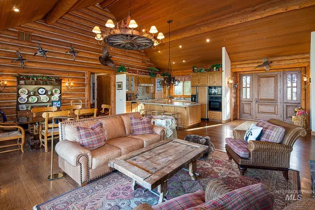 $12,500,000 | 428 Cutoff Road, Carey, ID 83320