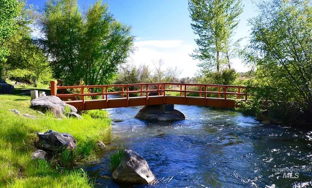 $12,500,000 | 428 Cutoff Road, Carey, ID 83320