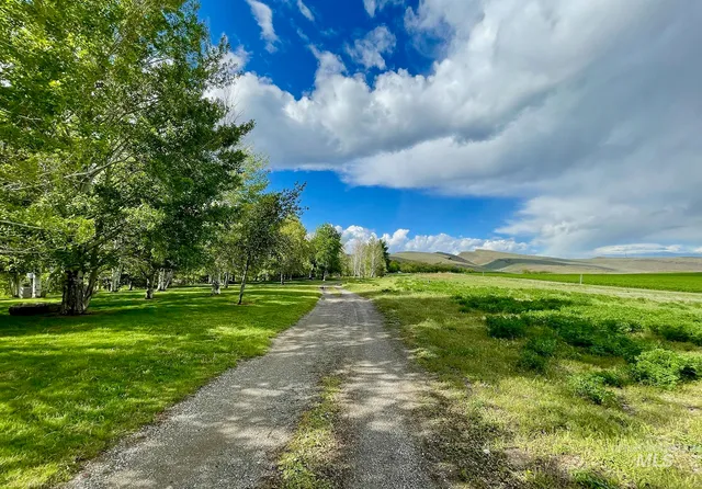 $12,500,000 | 428 Cutoff Road, Carey, ID 83320
