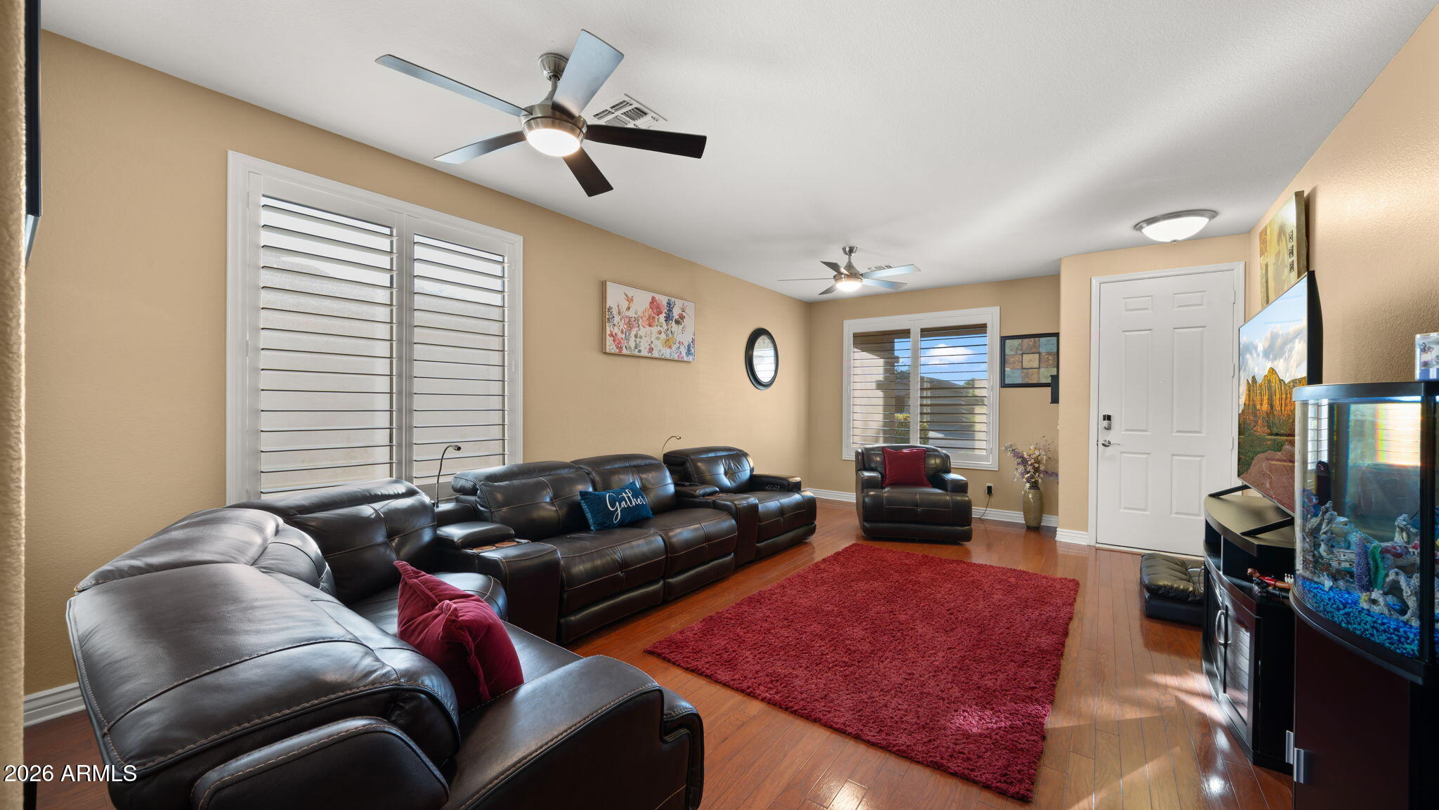1957 South Talbot Circle Mesa, AZ 85209 - Photo 3 of 35 a living room with furniture