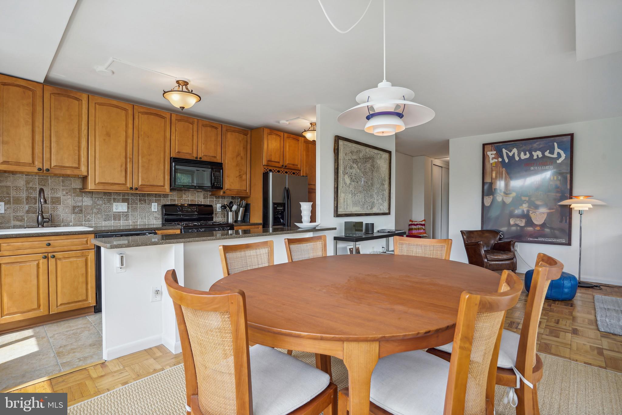 4000 Tunlaw Road Northwest, Unit 621 Washington, DC 20007 - Photo 9 of 37