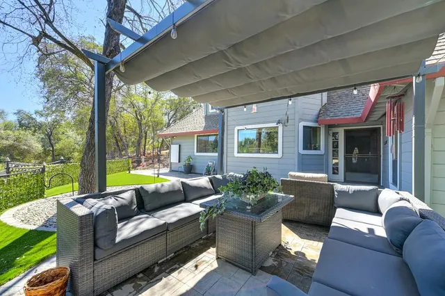 $825,000 | 3218 Cambridge Road, Cameron Park, CA 95682