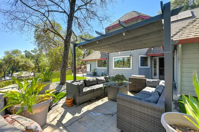 $825,000 | 3218 Cambridge Road, Cameron Park, CA 95682