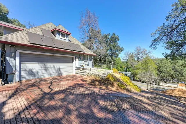 $825,000 | 3218 Cambridge Road, Cameron Park, CA 95682