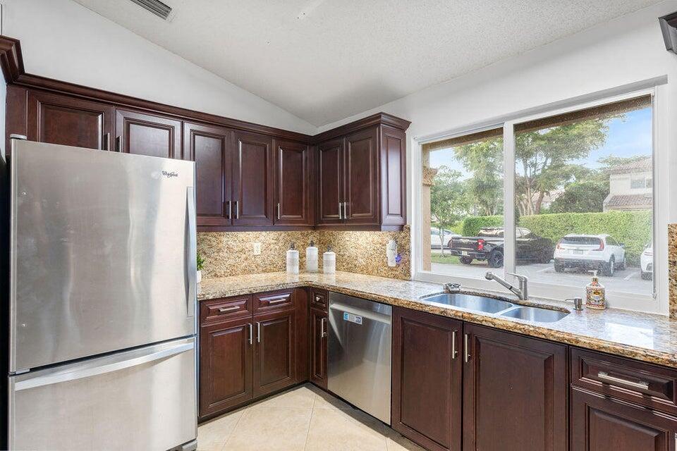 6798 Via Regina Boca Raton, FL 33433 - Photo 9 of 32 Kitchen 2