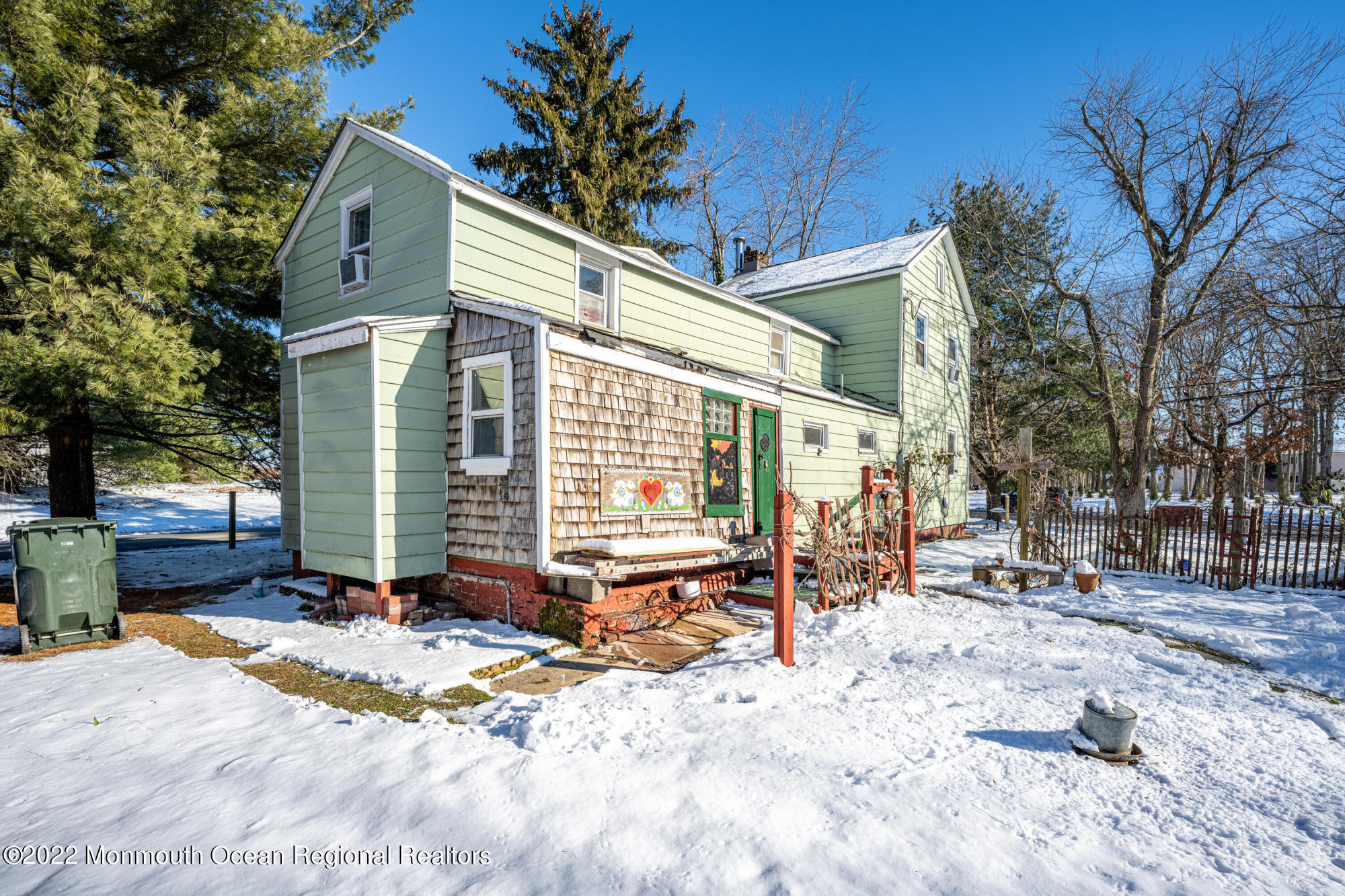 295 Newtons Corner Road Howell, NJ 07731 - Photo 4 of 42 a backyard of a house with yard and outdoor seating