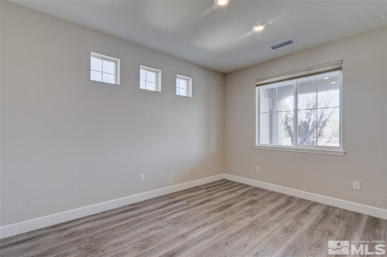 105 Souverain Court Reno, NV 89506 - Photo 7 of 23 Photo 7