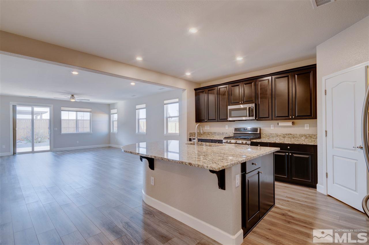 105 Souverain Court Reno, NV 89506 - Photo 8 of 23 Photo 8