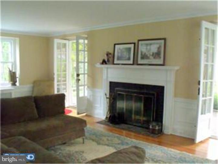 255 Kent Road Wynnewood, PA 19096 - Photo 5 of 24