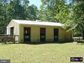 46 Burrs Mill Road Southampton, NJ 08088 - Photo 3 of 5