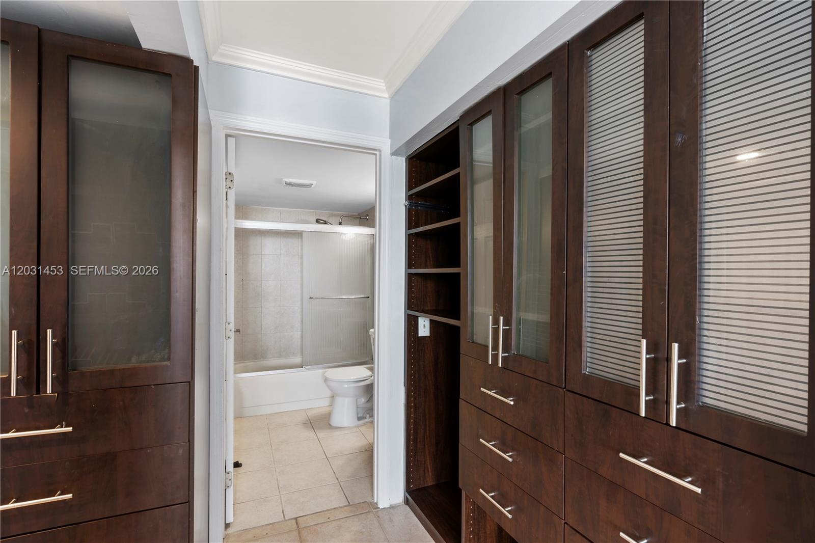 1605 Bay Road, Unit 503 Miami Beach, FL 33139 - Photo 13 of 21