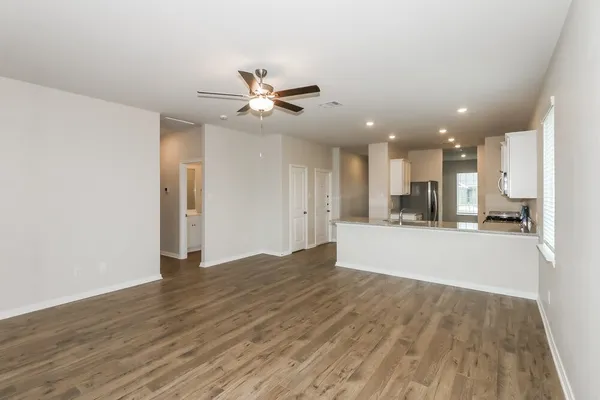 $2,170 | 401 San Miguel Creek Drive, Katy, TX 77493