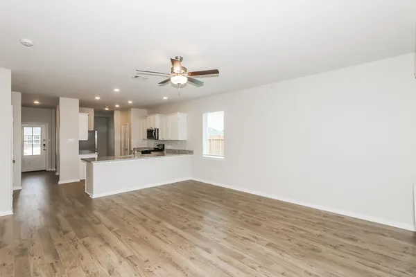 $2,170 | 401 San Miguel Creek Drive, Katy, TX 77493