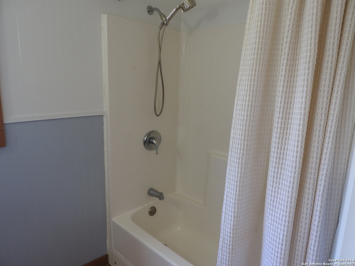 156 Diamond J Road South Pipe Creek, TX 78063 - Photo 12 of 36