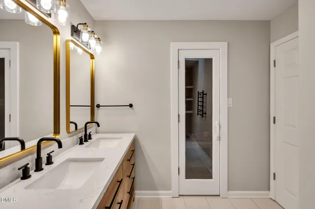 $874,900 | 807 Ellynn Drive, Cary, NC 27511