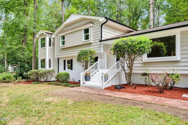 $874,900 | 807 Ellynn Drive, Cary, NC 27511