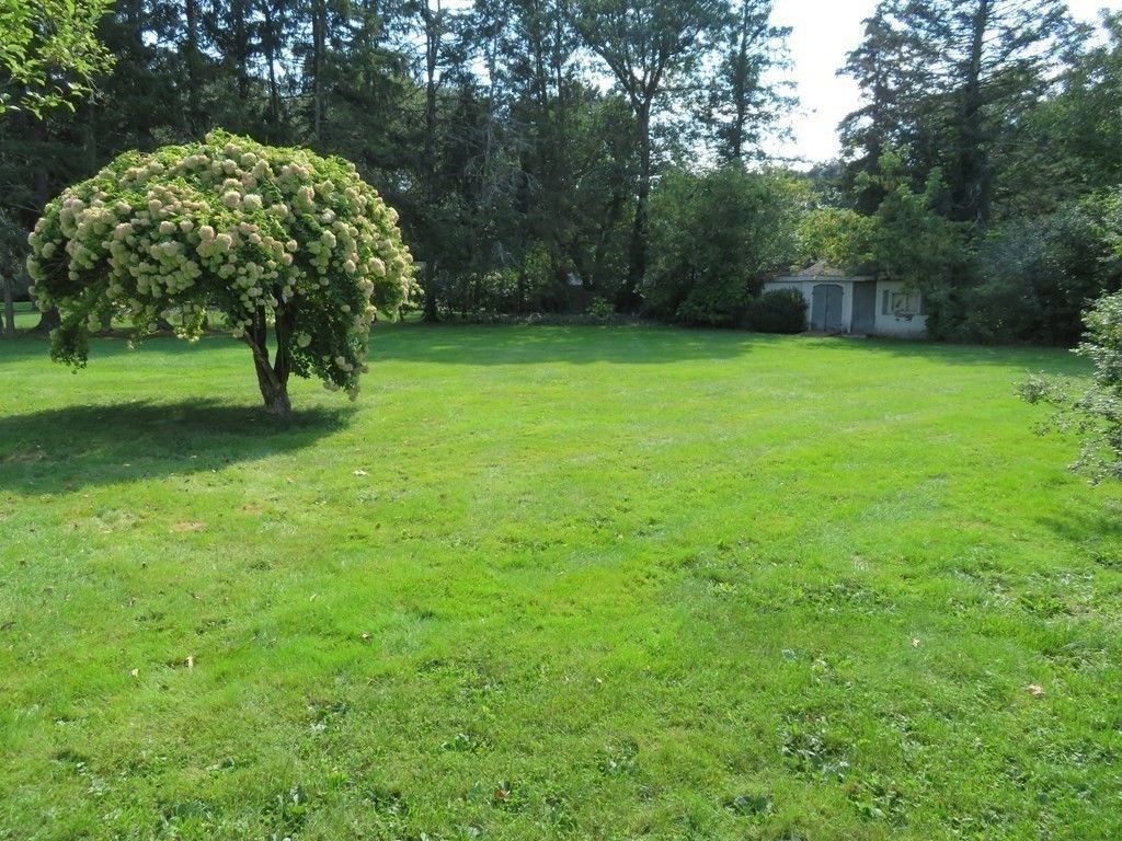 28 Doris Road Framingham, MA 01701 - Photo 21 of 23