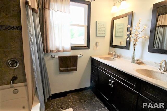 804 Linden Street Delavan, IL 61734 - Photo 14 of 33 Gallery Image 14