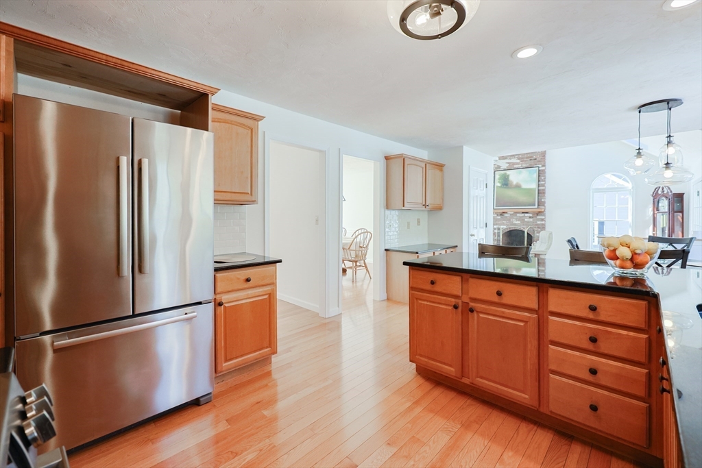 24 Russet Hill Road Ashland, MA 01721 - Photo 10 of 42 Gallery Image 10
