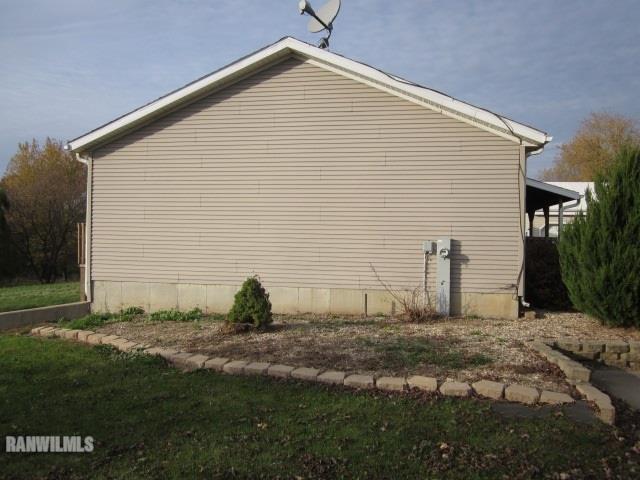 7264 East German Valley Road German Valley, IL 61039 - Photo 23 of 25 a view of backyard of house