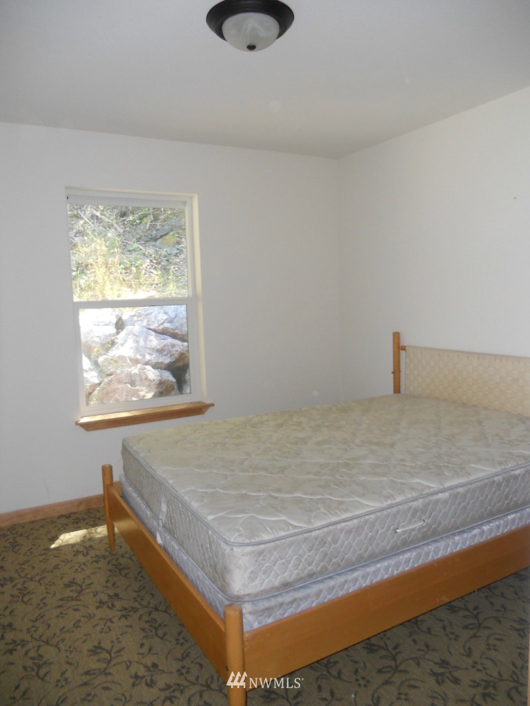 8 Circle Road Eastsound, WA 98245 - Photo 12 of 15 Gallery Image 12
