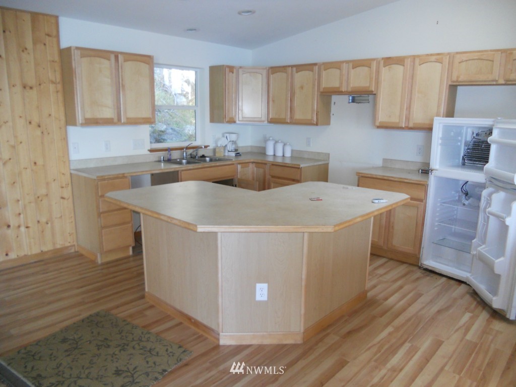 8 Circle Road Eastsound, WA 98245 - Photo 9 of 15 Gallery Image 9