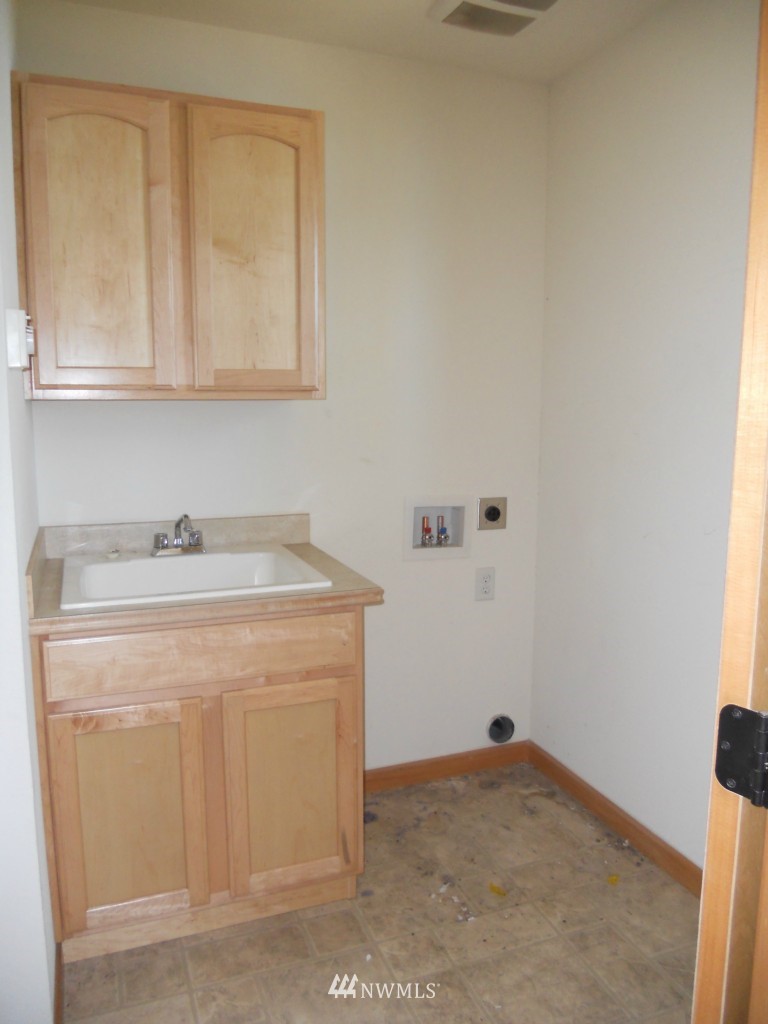 8 Circle Road Eastsound, WA 98245 - Photo 10 of 15 Gallery Image 10