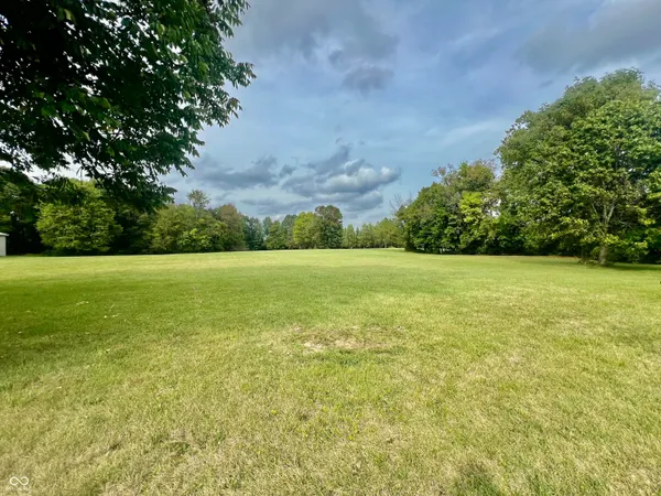 $785,000 | 4400 West 25 South, Columbus, IN 47201